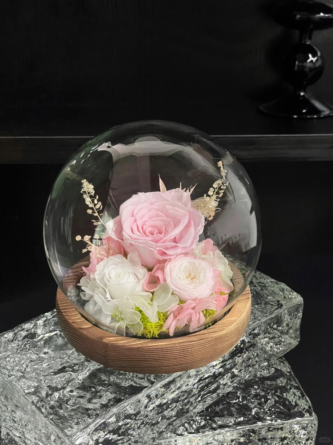 Eternal flower crystal ball ornament(TB)