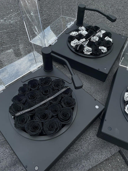 Black and white Eternal flower Bluetooth phonograph(TB)